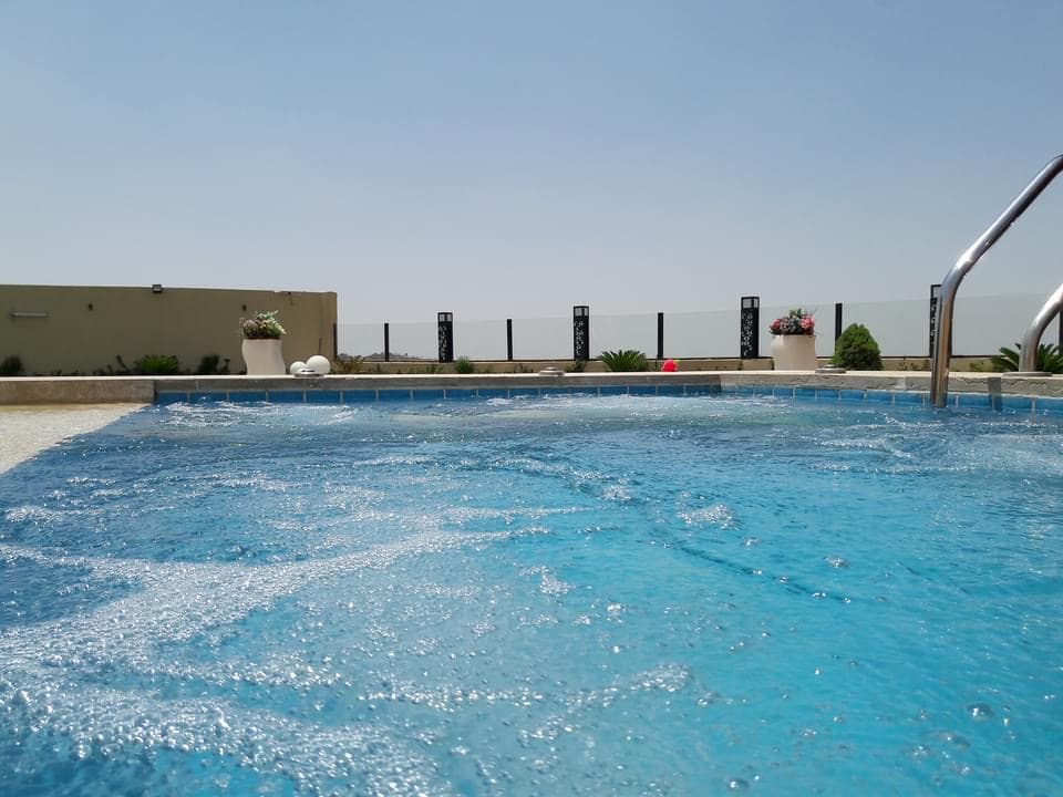 4FF4BB38-7B0B-44A9-B651-20E177B945AD.jpeg